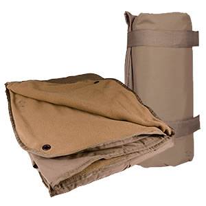 Warm-N-Dry Fleece - Waterproof Blanket - Coyote (SM4923000)
